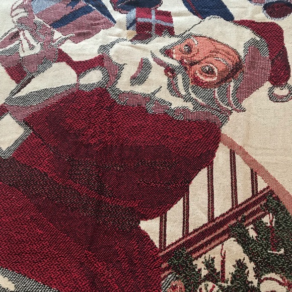 Surprise Santa Cotton Christmas New Throw Blanket Santa and dog - Picture 5 of 5